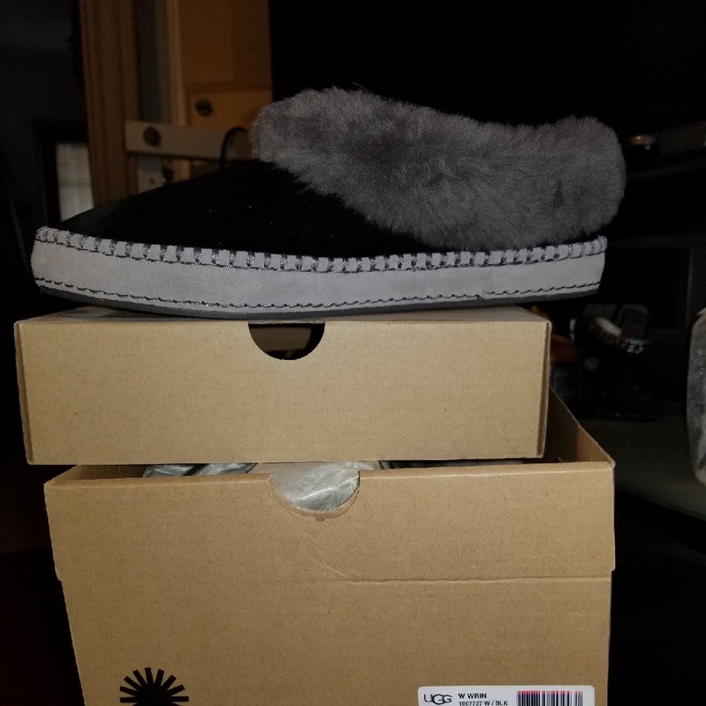 Ugg slippers